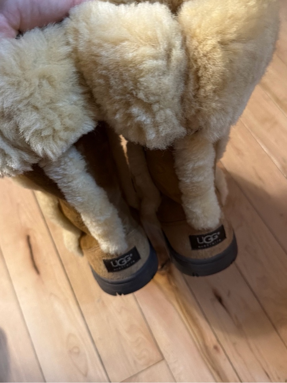 Vintage suede  UGG women’s size 8 5218 chestnut Australian Sunburst Tall